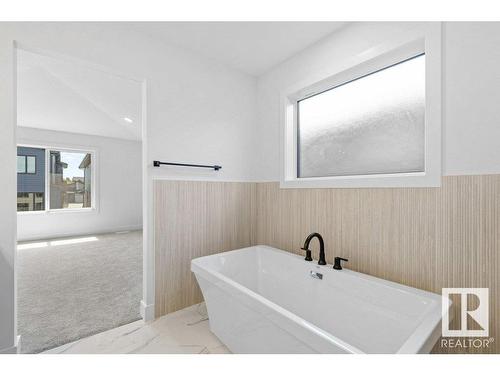 19 Fosbury Link, Sherwood Park, AB - Indoor Photo Showing Bathroom