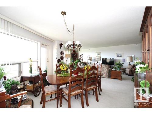 1401 12319 Jasper Avenue, Edmonton, AB - Indoor Photo Showing Dining Room