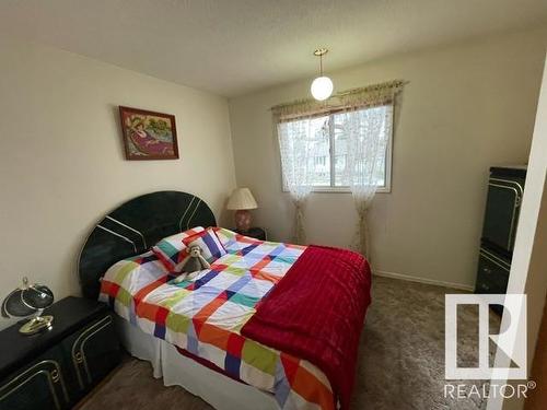 14617 106 Avenue, Edmonton, AB - Indoor Photo Showing Bedroom