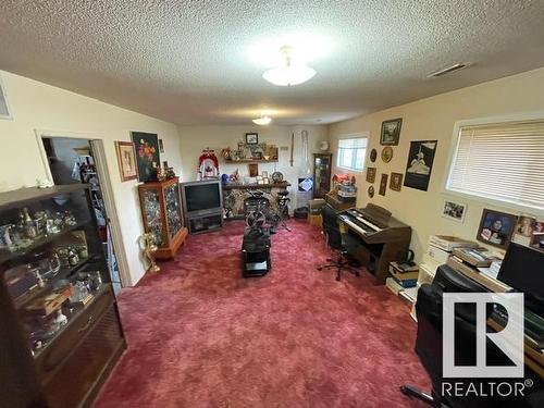 14617 106 Avenue, Edmonton, AB - Indoor