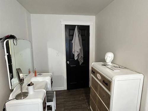 9735 107 Street, Westlock, AB - Indoor Photo Showing Laundry Room