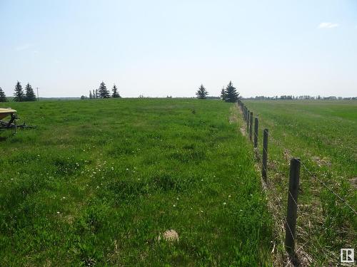 W4 Rge20 Twp 55 Sec 17 Se, Rural Strathcona County, AB 