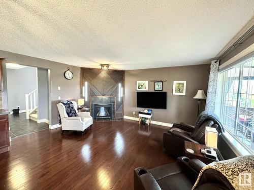 44 Spring Ga, Spruce Grove, AB 