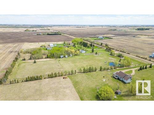 23222 Twp 560, Gibbons, AB 