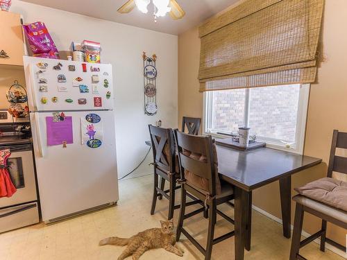 154 Roseland Village, Edmonton, AB - Indoor Photo Showing Dining Room