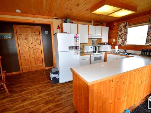 9 Tee Pee Dr, Tee Pee Lake Est, Rural Athabasca County, AB 