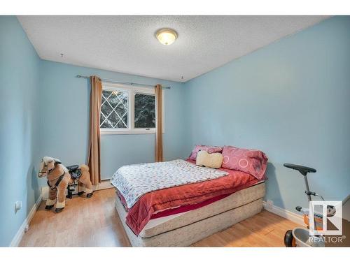 461037A Rge Rd 243, Rural Wetaskiwin County, AB - Indoor Photo Showing Bedroom