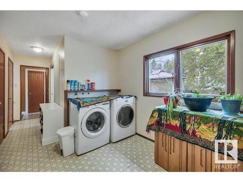 461037A Rge Rd 243, Rural Wetaskiwin County, AB - Indoor Photo Showing Laundry Room