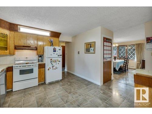 461037A Rge Rd 243, Rural Wetaskiwin County, AB - Indoor Photo Showing Kitchen