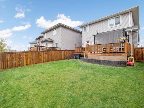 2072 Redtail Cm Nw, Edmonton, AB 