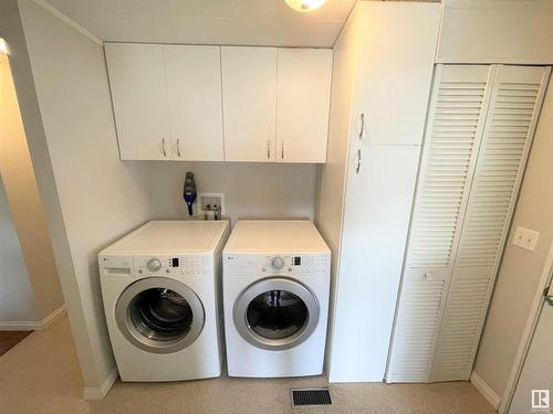 4902 51 Avenue, Ardmore, AB - Indoor Photo Showing Laundry Room