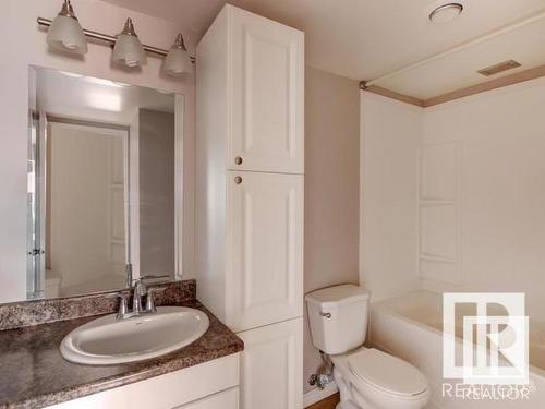 401 12331 Jasper Avenue, Edmonton, AB - Indoor Photo Showing Bathroom