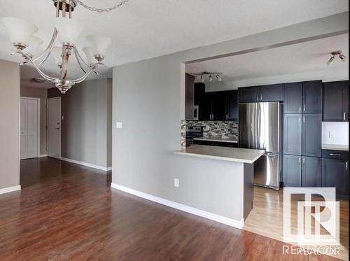 401 12331 Jasper Avenue, Edmonton, AB - Indoor Photo Showing Kitchen