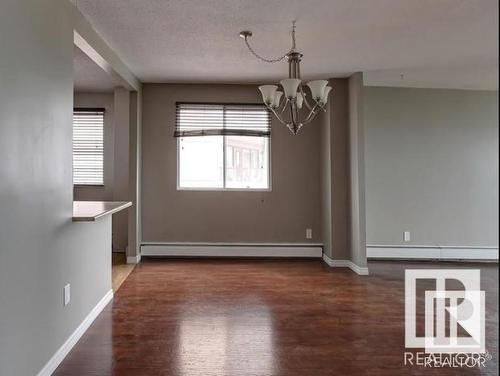 401 12331 Jasper Avenue, Edmonton, AB - Indoor Photo Showing Other Room