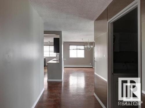 401 12331 Jasper Avenue, Edmonton, AB - Indoor Photo Showing Other Room