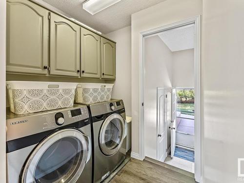 4415 46 Avenue, Bonnyville Town, AB - Indoor Photo Showing Laundry Room