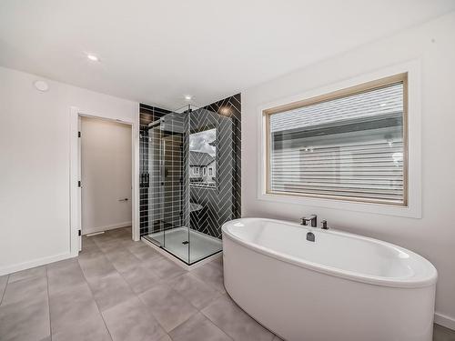 1401 Ainslie Wynd, Edmonton, AB - Indoor Photo Showing Bathroom