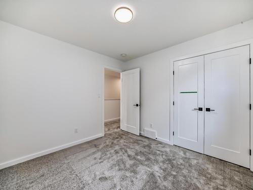 1401 Ainslie Wynd, Edmonton, AB - Indoor Photo Showing Other Room