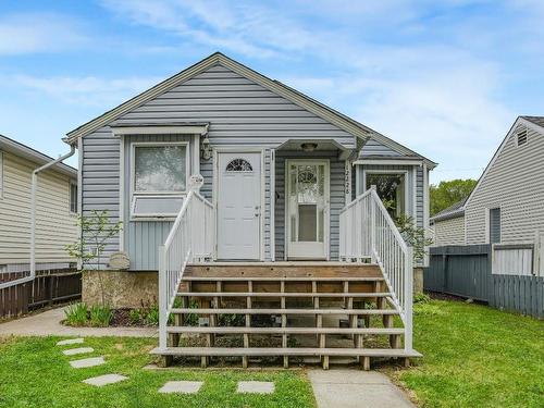 12228 92 St Nw, Edmonton, AB 