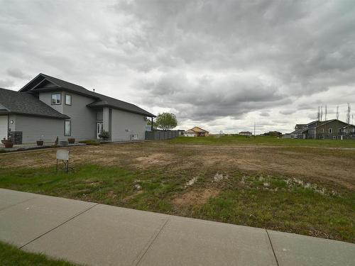 15 Whitetail Dr, Mundare, AB 