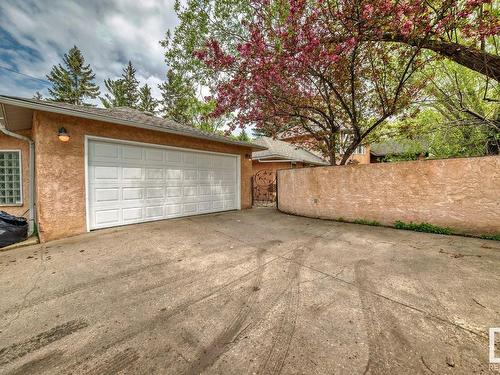 10514 128 Street, Edmonton, AB - Outdoor