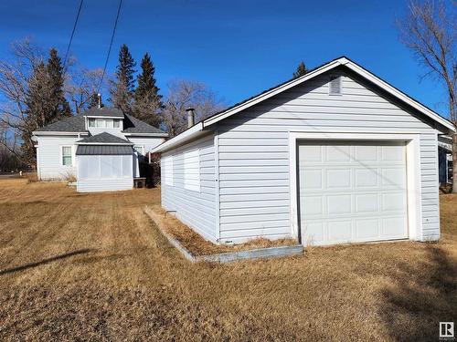 5333 49 Avenue, Elk Point, AB - Outdoor