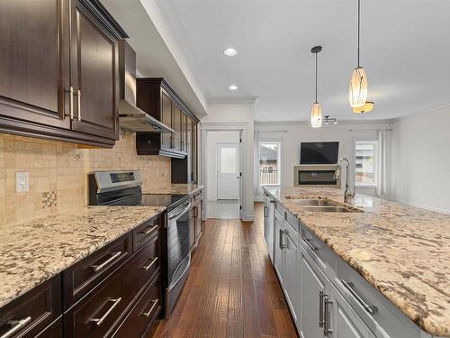 9654 83 Avenue, Edmonton, AB - Indoor Photo Showing Kitchen With Double Sink With Upgraded Kitchen