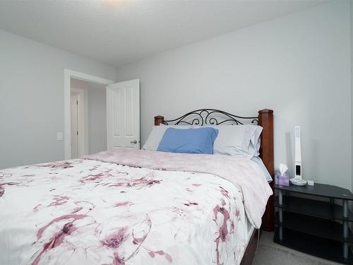 3606 Parker Cl Sw, Edmonton, AB 