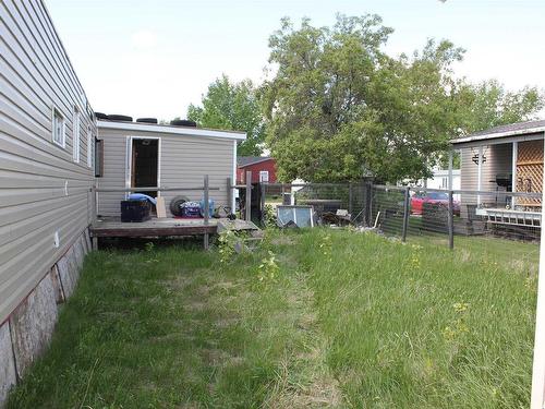 5004 49 St, Dewberry, AB 