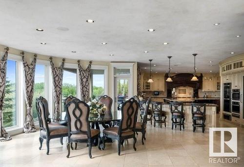 484 52304 Rge Rd 233, Rural Strathcona County, AB - Indoor Photo Showing Dining Room