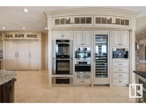 484 52304 Rge Rd 233, Rural Strathcona County, AB - Indoor Photo Showing Kitchen