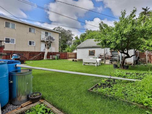 11324 124 St Nw, Edmonton, AB 