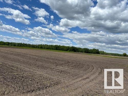 Rr 225 & Twpr 504 (Hwy 625), Rural Leduc County, AB 