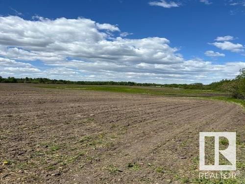 Rr 225 & Twpr 504 (Hwy 625), Rural Leduc County, AB 