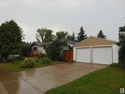 9039 148 ST NW NW  Edmonton, AB T5R 1A2