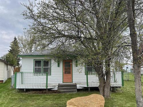 4823 51 St, Rural Lac Ste. Anne County, AB 