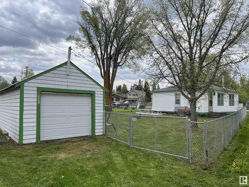 4823 51 St, Rural Lac Ste. Anne County, AB 