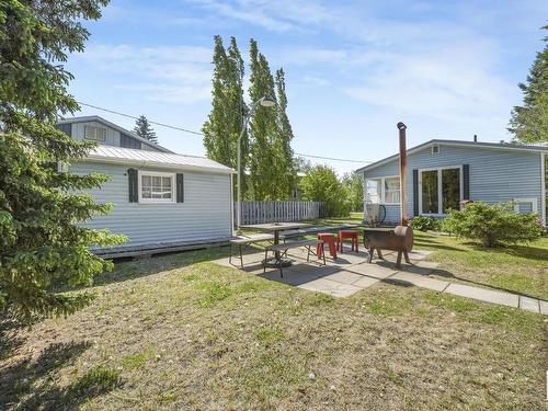 186 Oscar Wikstrom Dr, Rural Lac Ste. Anne County, AB 