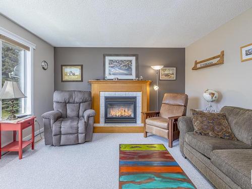 21424 Hwy 605, Rural Camrose County, AB 