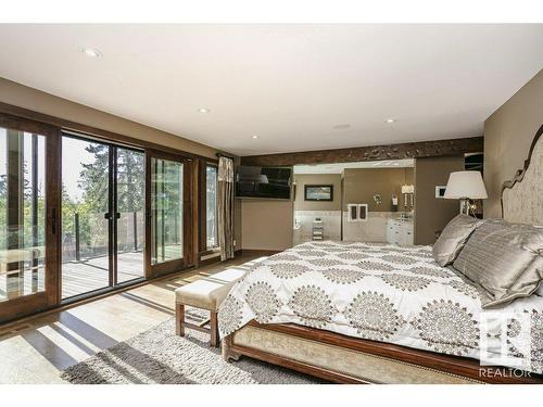 5 Donsdale Crescent, Edmonton, AB - Indoor Photo Showing Bedroom