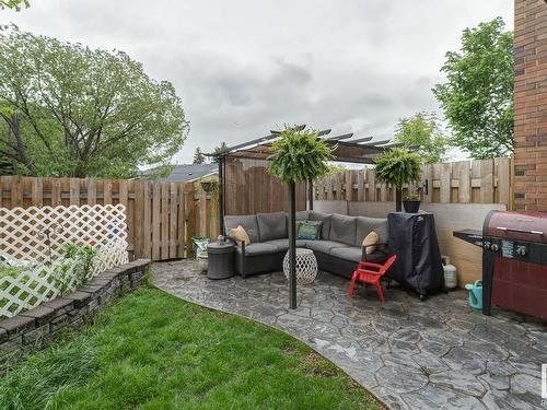 13077 34 St Nw, Edmonton, AB 