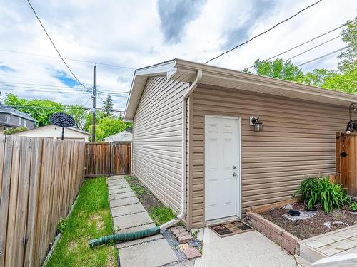 8508 80 Av Nw, Edmonton, AB 