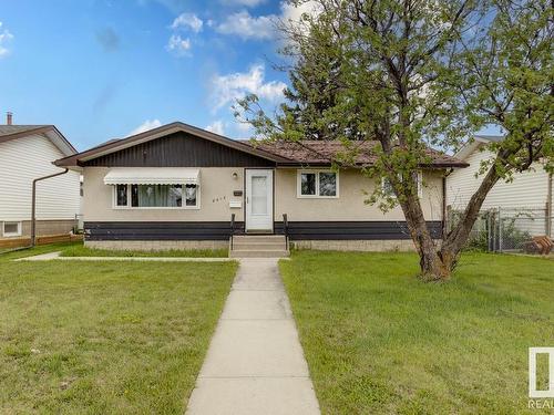 8412 134 Av Nw, Edmonton, AB 