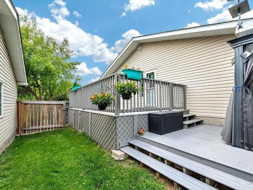 16 Gibbonslea Drive, Rural Sturgeon County, AB 