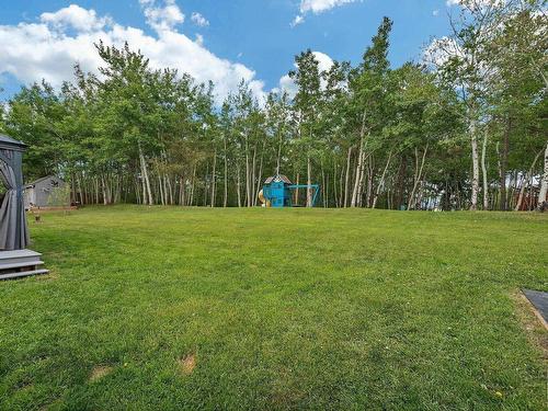 16 Gibbonslea Drive, Rural Sturgeon County, AB 