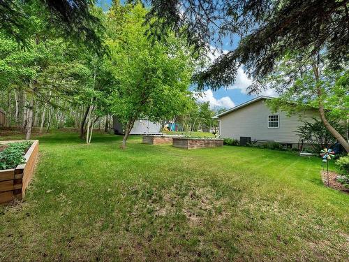 16 Gibbonslea Drive, Rural Sturgeon County, AB 