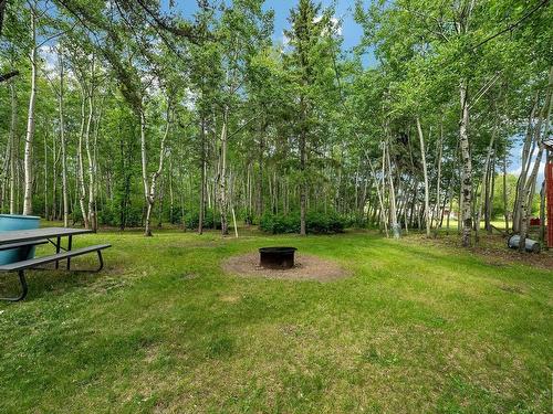 16 Gibbonslea Drive, Rural Sturgeon County, AB 