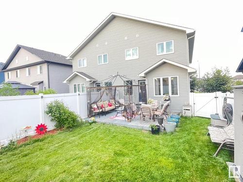 16822 52 St Nw, Edmonton, AB 