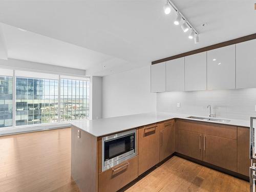 3408 10360 102 Street, Edmonton, AB - Indoor Photo Showing Kitchen With Double Sink