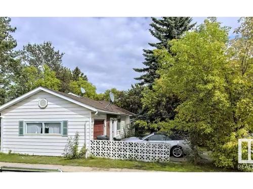 5012 51 Av, Cold Lake, AB 